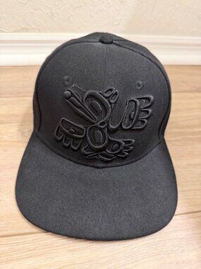 Native Northwest Black Men Snapback Cap - Raven Embroidered